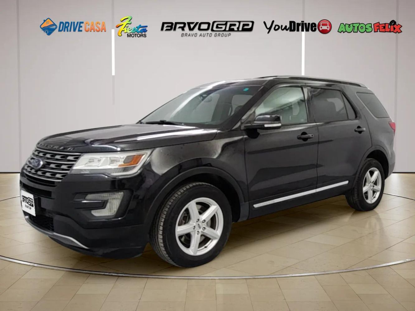 2017 Ford Explorer XLT 4WD's photo