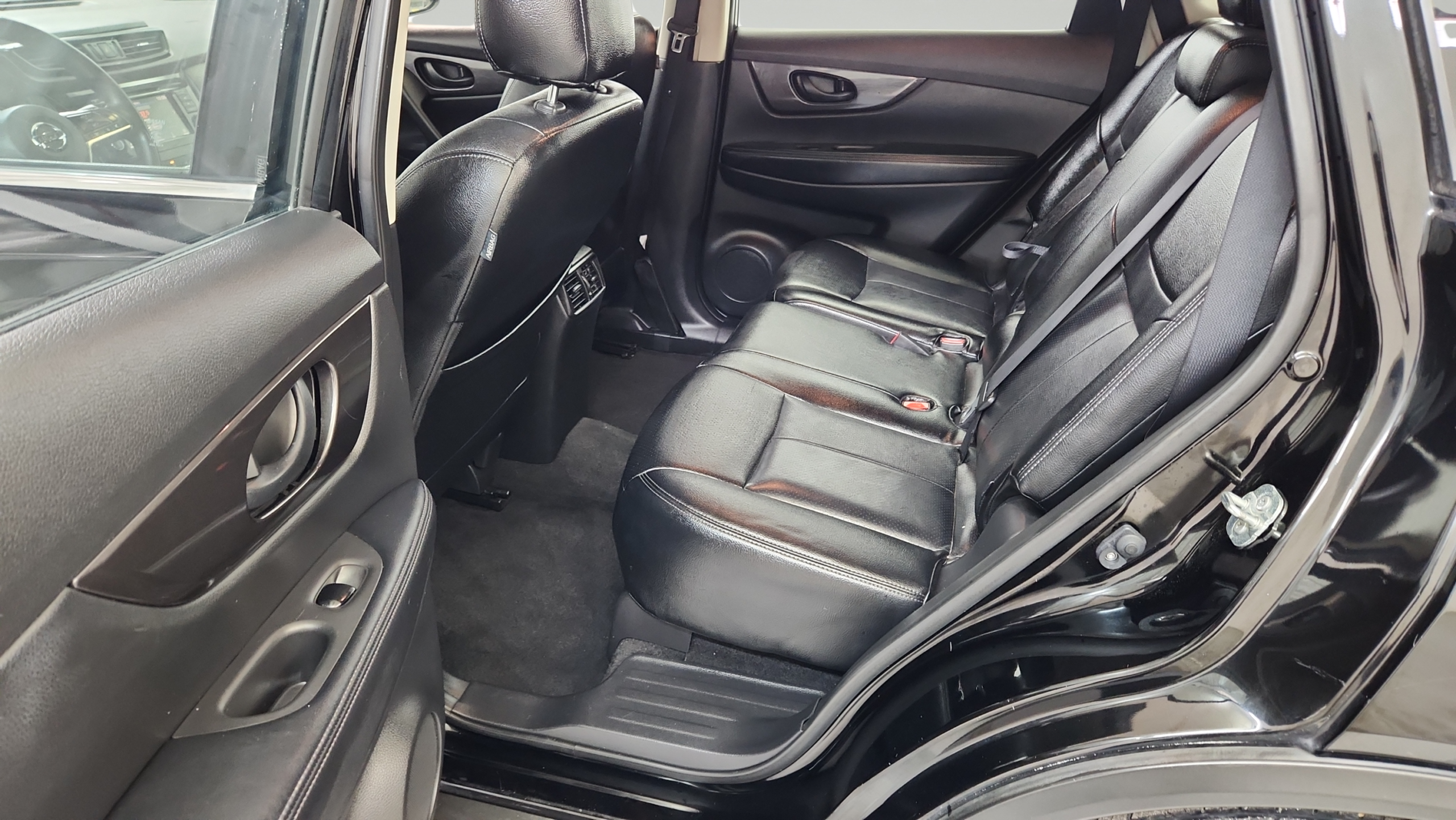 2019 Nissan Rogue S - Photo 14