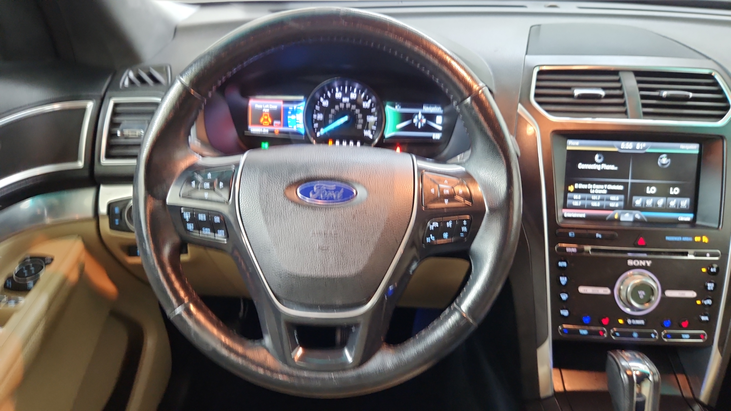 2016 Ford Explorer Limited - Photo 10