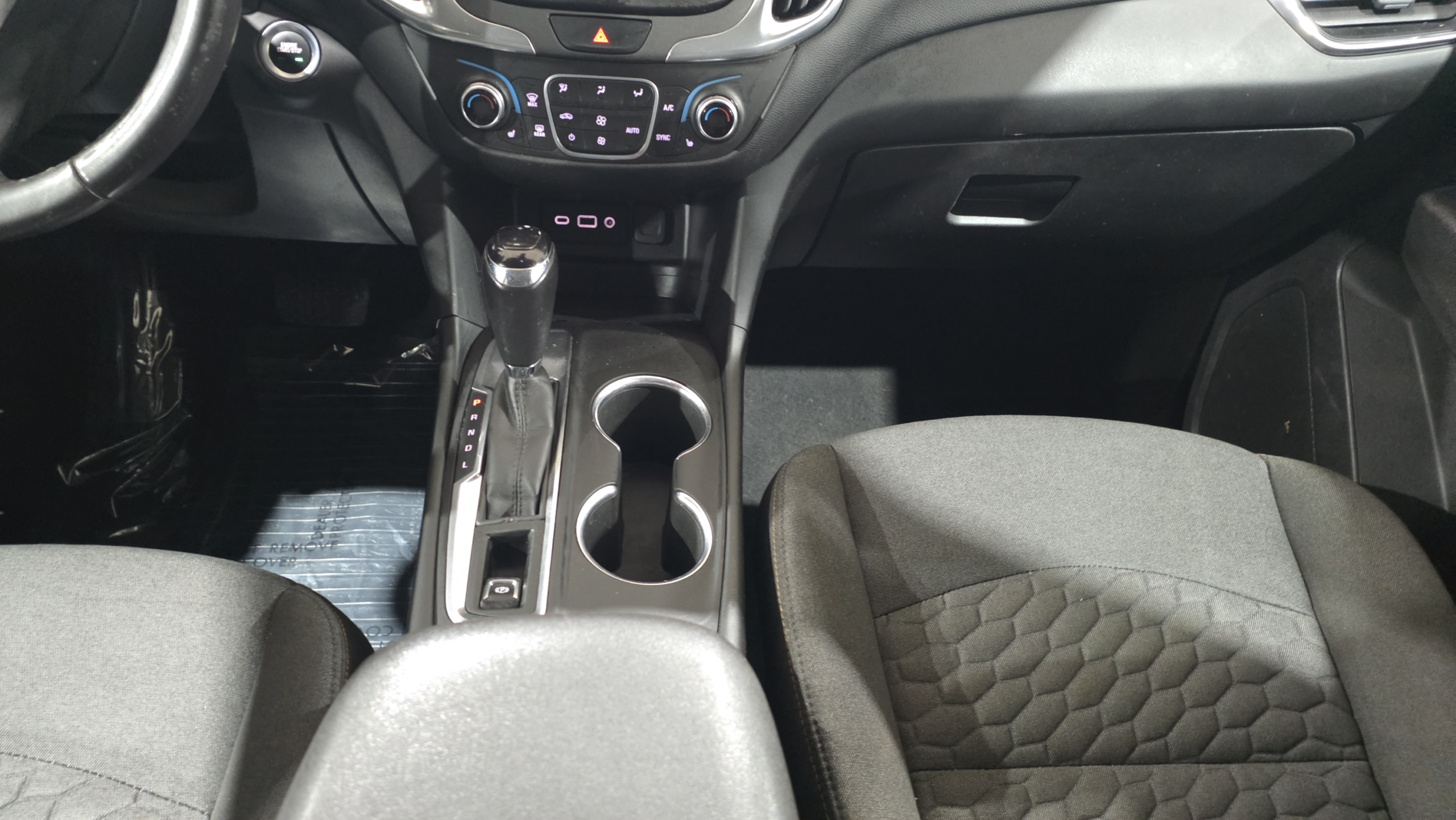 2019 Chevrolet Equinox 2FL - Photo 11