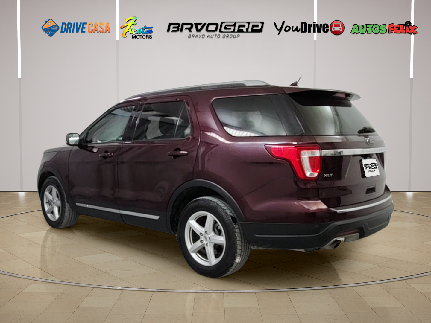 2018 Ford Explorer XLT - Photo 3