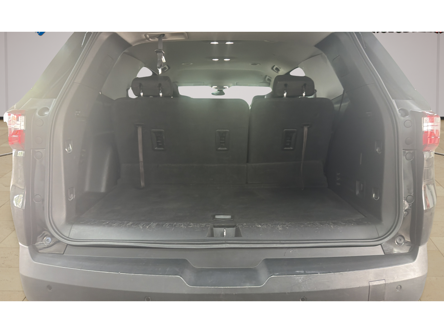 2018 Chevrolet Traverse 1LT - Photo 16