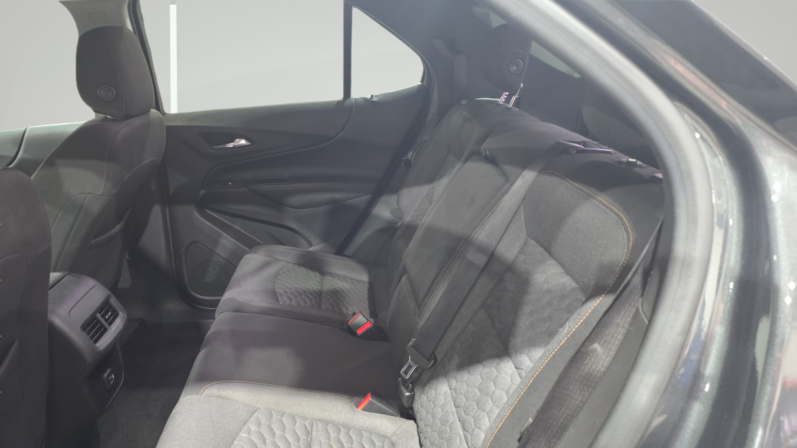 2019 Chevrolet Equinox 2FL - Photo 14