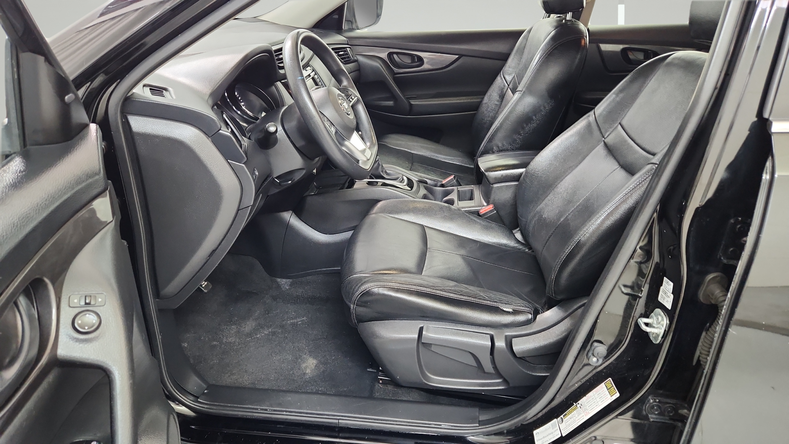 2019 Nissan Rogue S - Photo 12