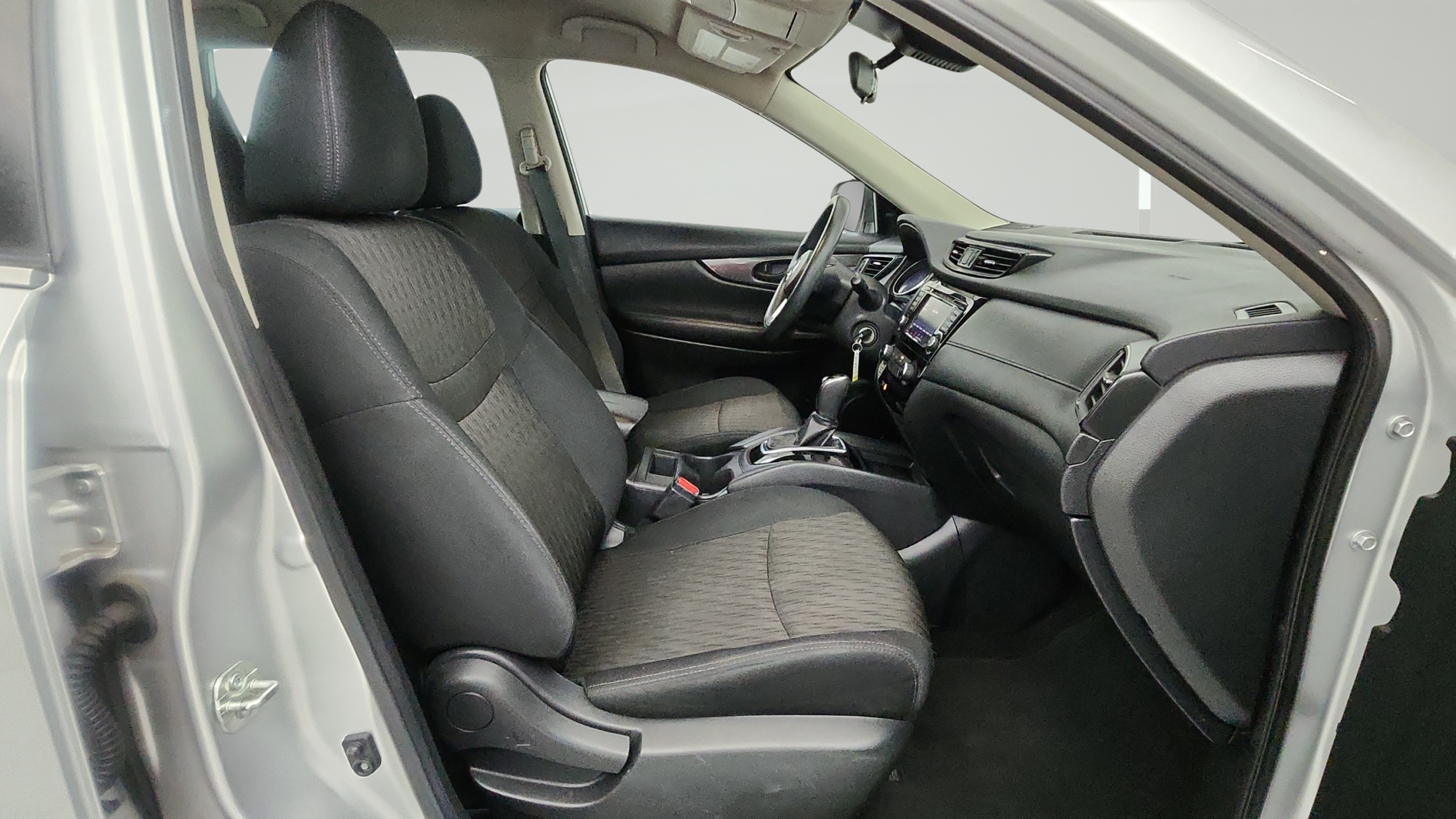 2019 Nissan Rogue S - Photo 14