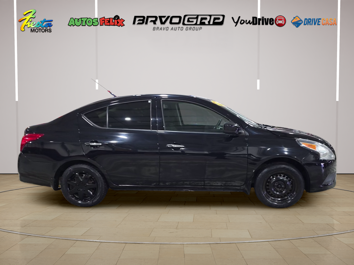 2018 Nissan Versa Sedan S - Photo 6