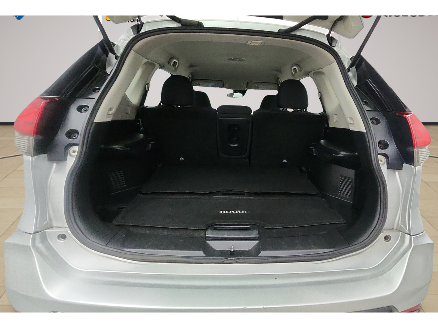 2019 Nissan Rogue S - Photo 16