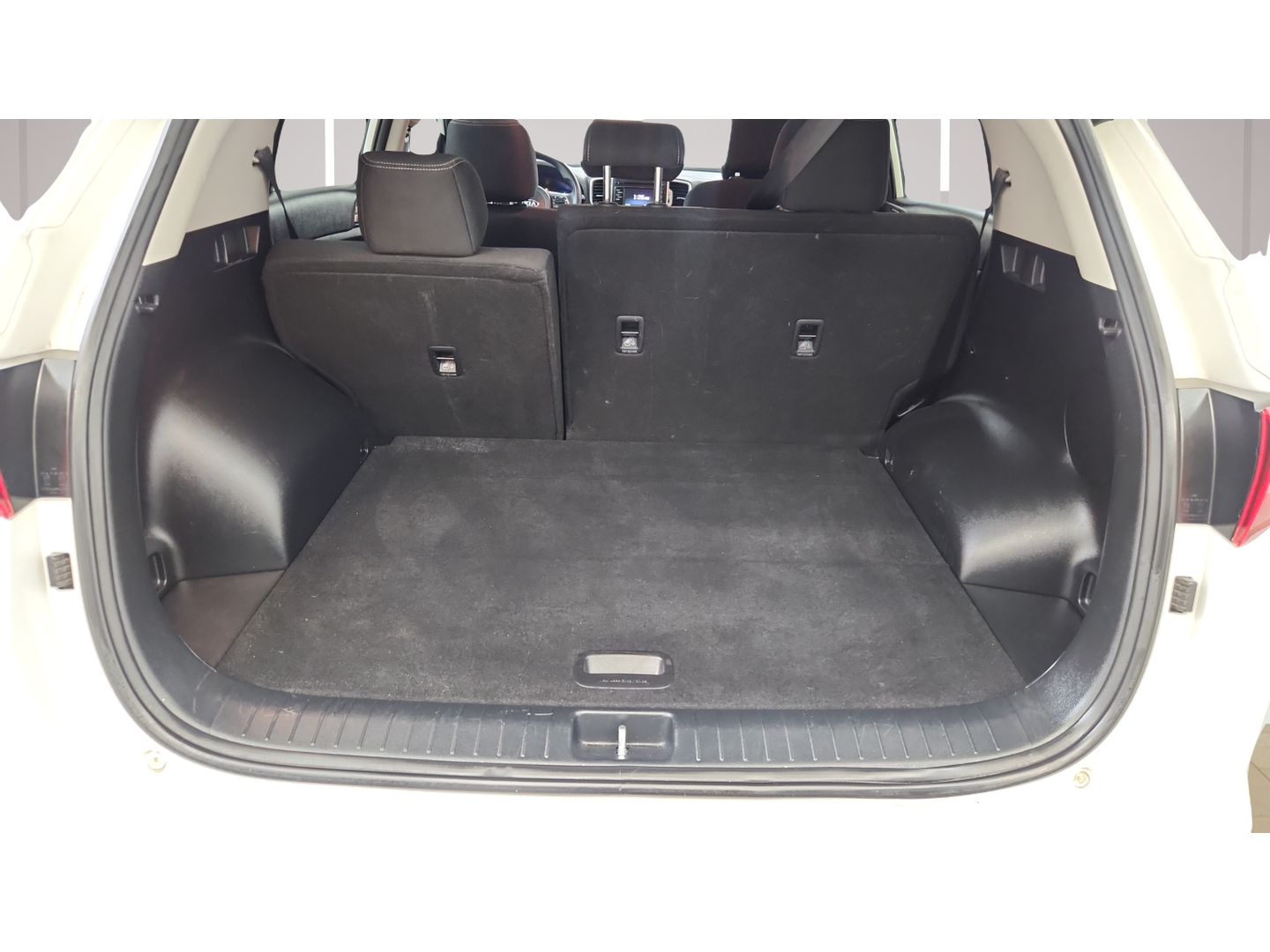 2018 Kia Sportage LX - Photo 16