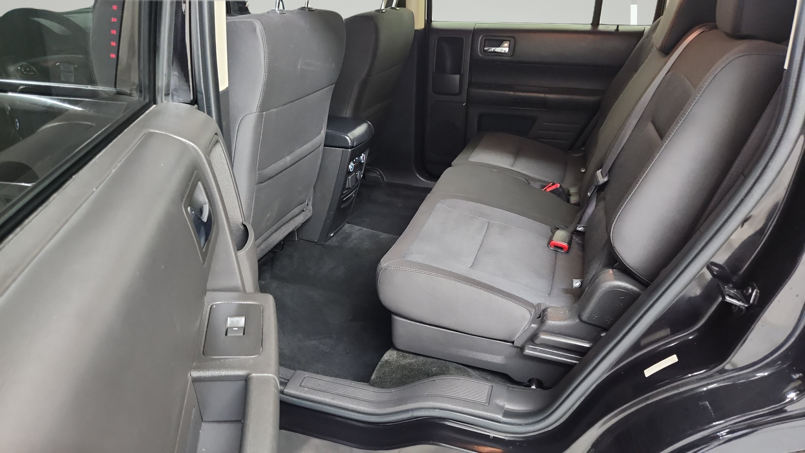 2019 Ford Flex SE - Photo 14