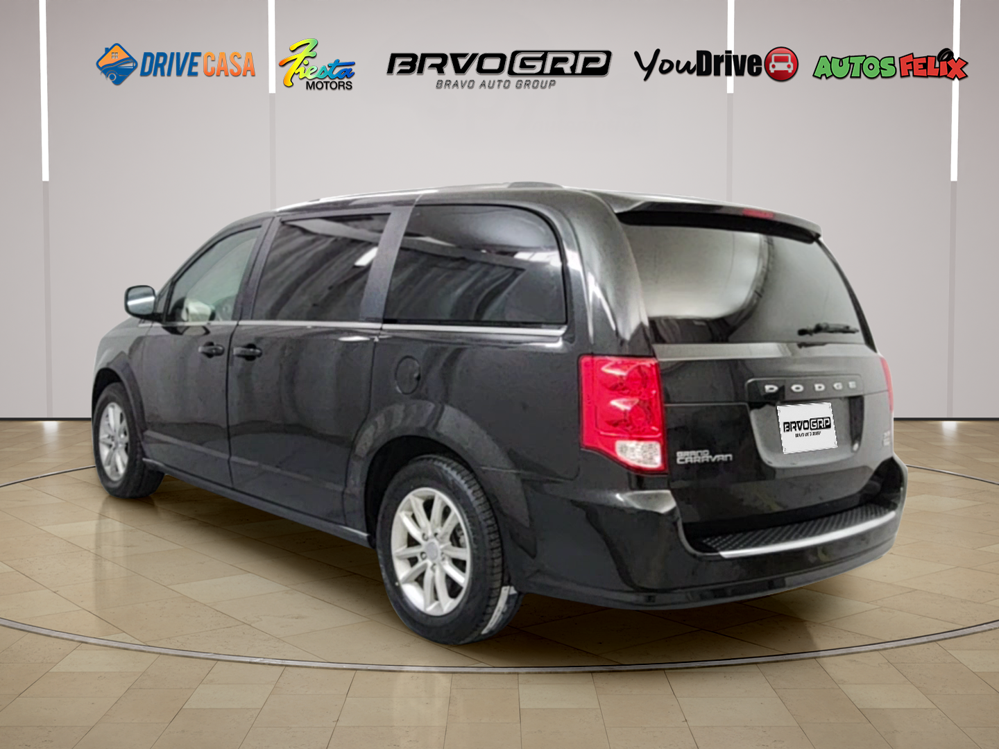 2019 Dodge Grand Caravan SXT - Photo 3